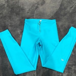 Alo Yoga High Waist Fast Legging in bright aqua